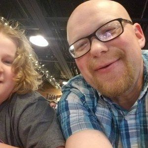 Meet your Posher, Bee